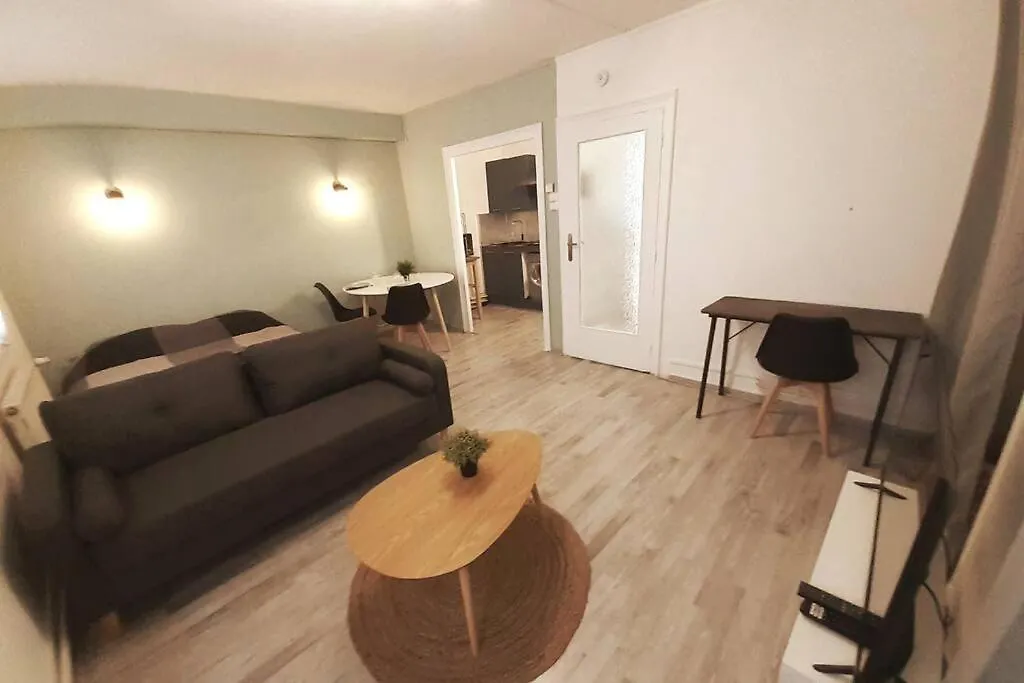 Apartment Ferienwohnung Beau T1 2 Personnes Bergson Saint-Etienne