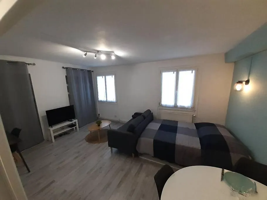 Ferienwohnung Beau T1 2 Personnes Bergson Saint-Etienne  Frankreich